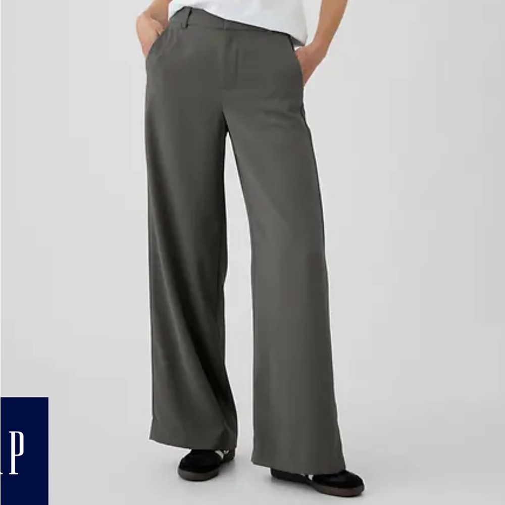 Gap Women's Gray Wide-Leg Pants